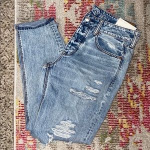 American Eagle Tomgirl Jeans